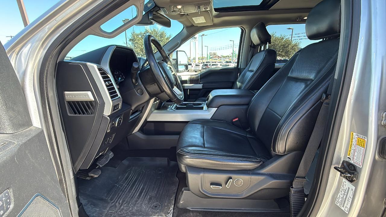 2017 Ford Super Duty F-350 SRW Lariat New Braunfels TX