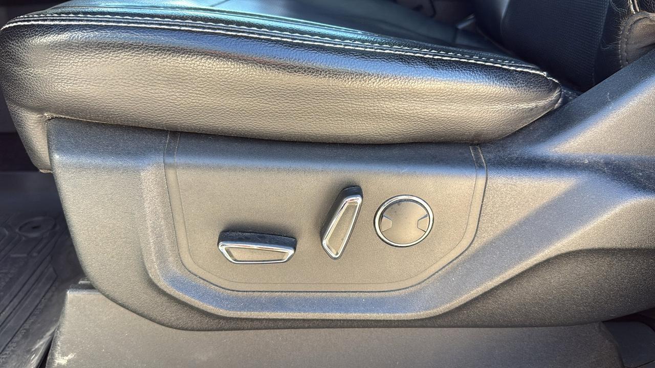 2017 Ford Super Duty F-350 SRW Lariat New Braunfels TX