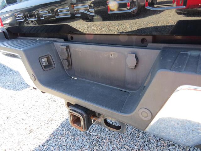 2017 Ford Super Duty F-350 SRW Platinum 4WD Crew Cab 8' Box Wilson NC