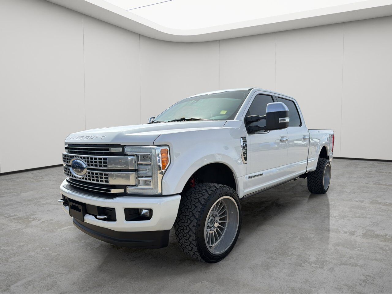 2017 Ford Super Duty F-350 SRW Platinum