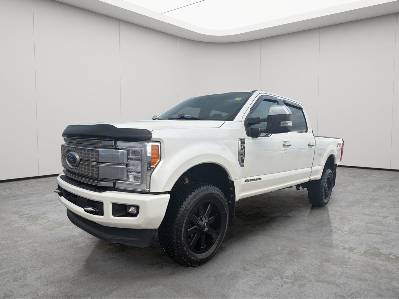 2017 Ford Super Duty F-350 SRW Platinum