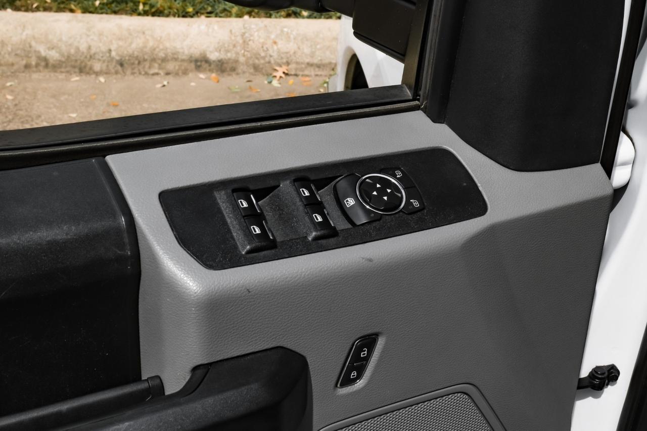 2017 Ford Super Duty F-350 SRW XL Farmers Branch TX