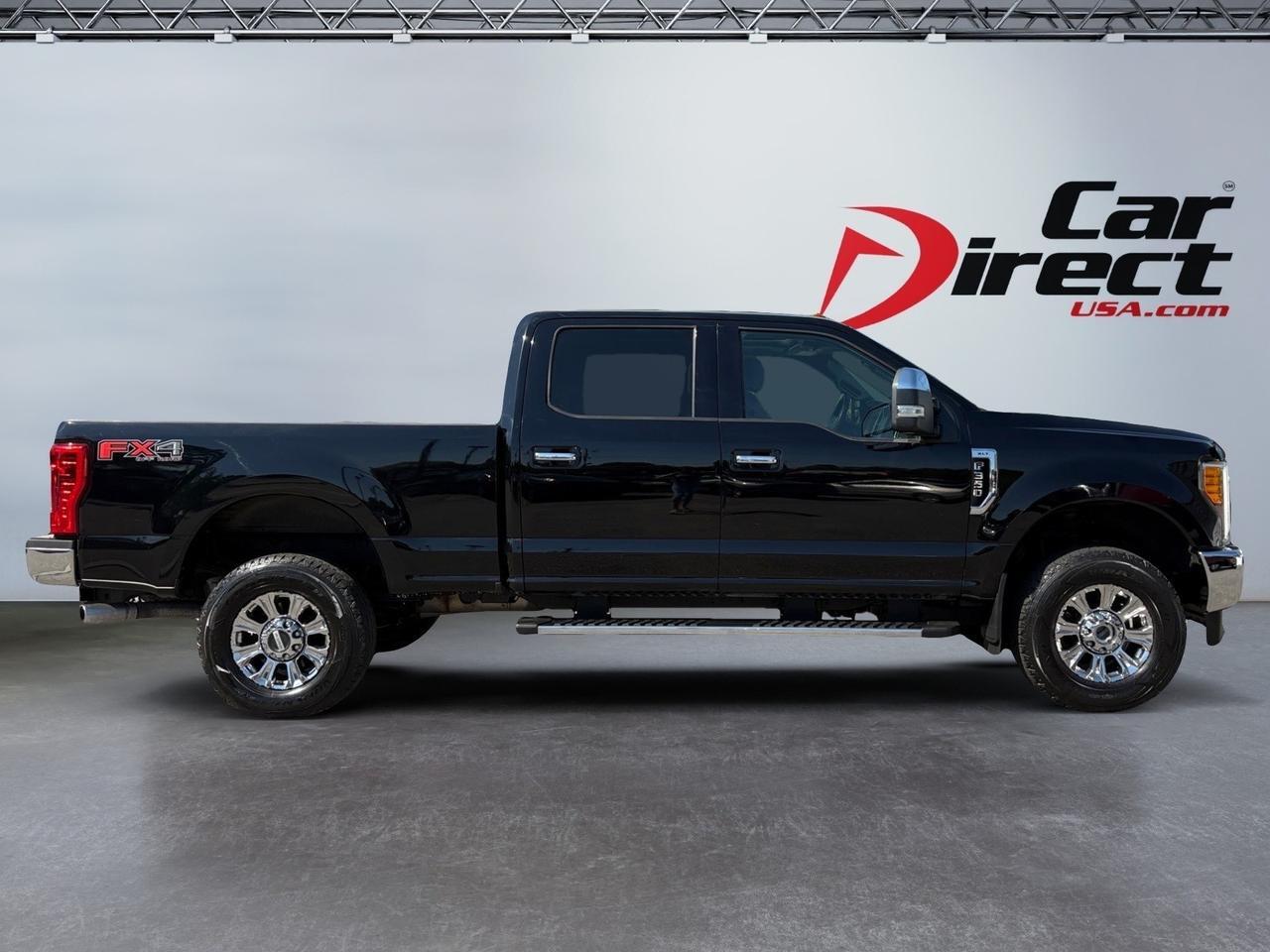 2017 Ford Super Duty F-350 SRW XLT, 5TH WHEEL/GOOSENECK TOW PACKAGE, REMOTE START, POWER MOONROOF TWIN PANEL, HEATED SEATS, REMOVABLE TAILGATE WITH LIFT ASSIST, BACKUP CAMERA, PARKING SENSORS, LOW MILEAGE, GO BIG & TAKE HOME THIS SUPER DUTY! Virginia Beach VA