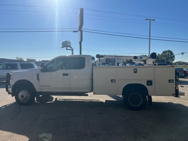 2017 Ford Super Duty F-350 SuperCab 4WD XL Lafayette LA