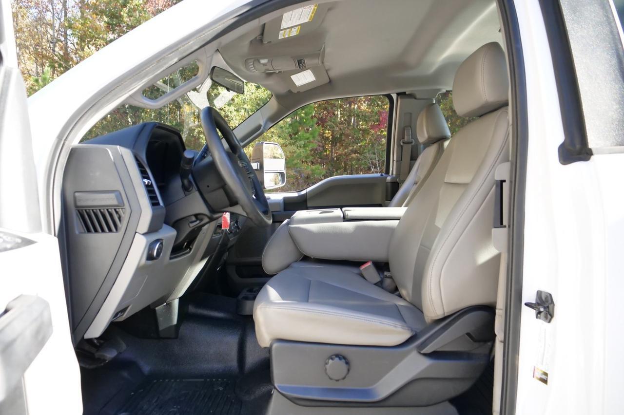 2017 Ford Super Duty F-350 XL / DRW / Reading SL Service Body! Lincolnton NC