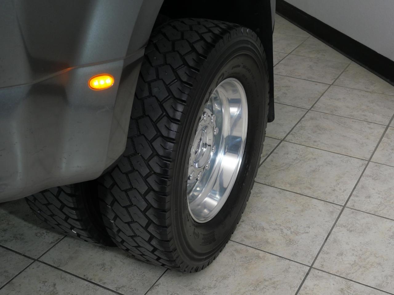 2017 Ford Super Duty F-450 DRW Lariat FX4 6.7L Power Stroke 4x4 Mansfield TX