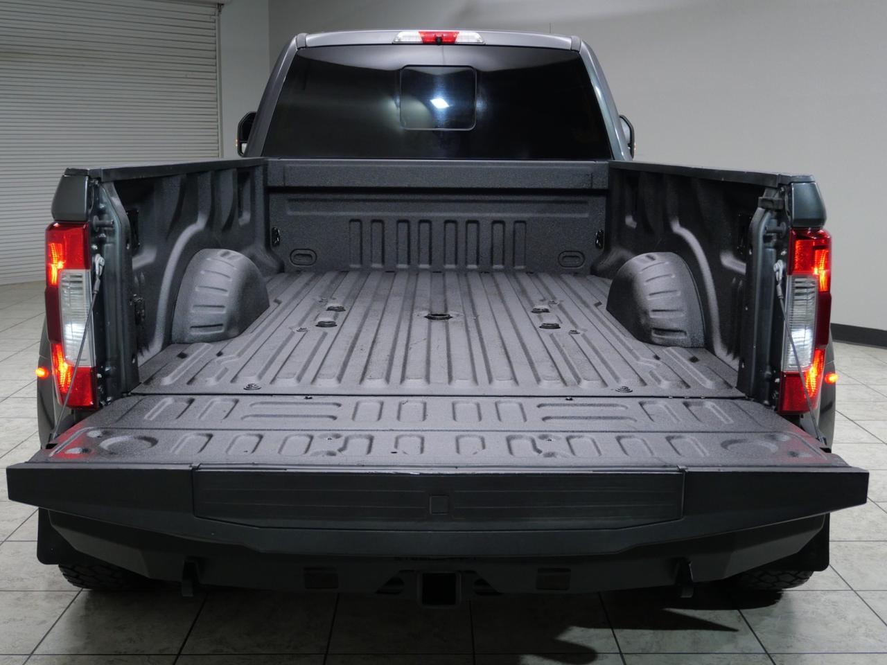 2017 Ford Super Duty F-450 DRW Lariat FX4 6.7L Power Stroke 4x4 Mansfield TX