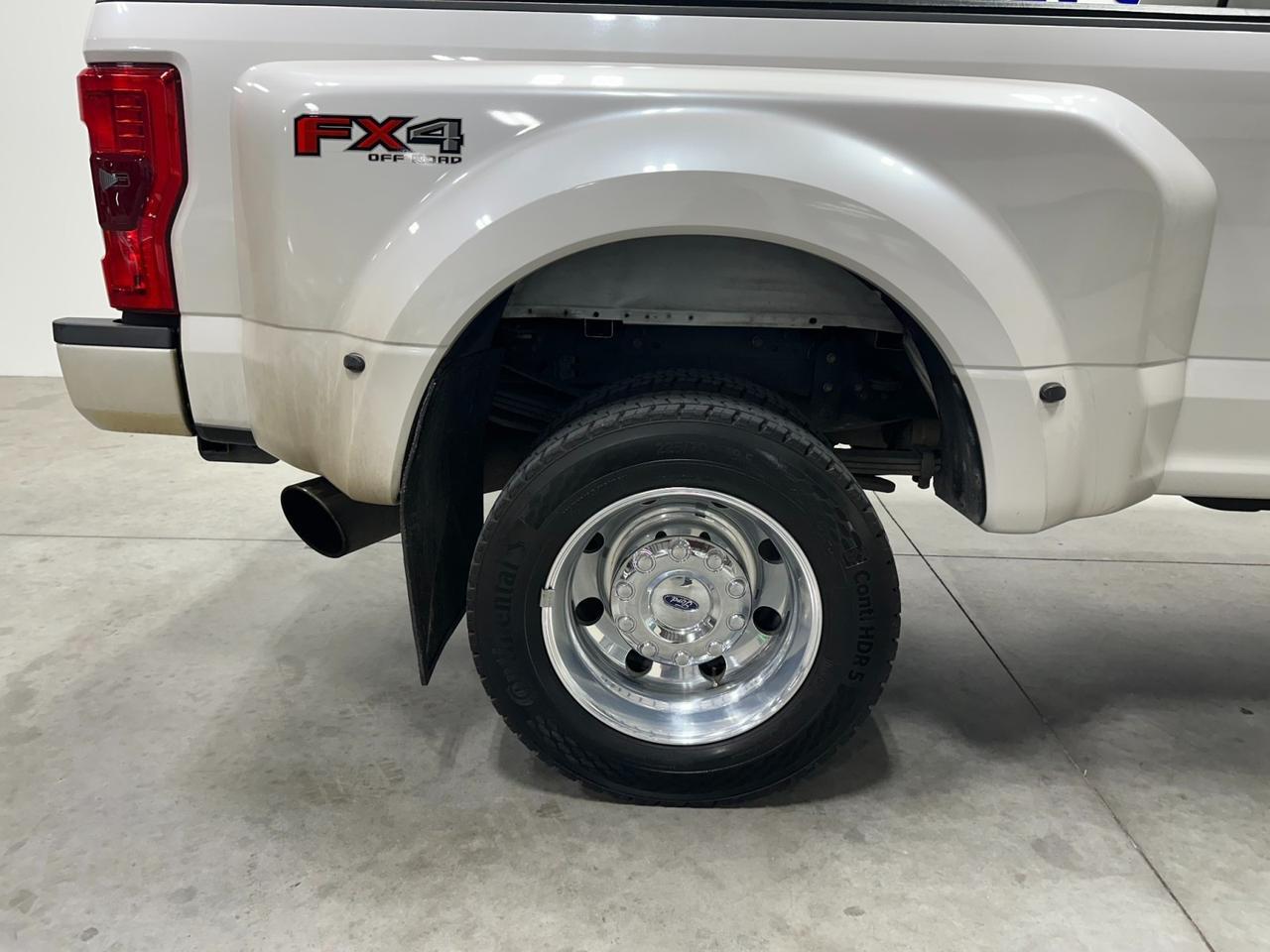 2017 Ford Super Duty F-450 DRW Platinum Houston TX
