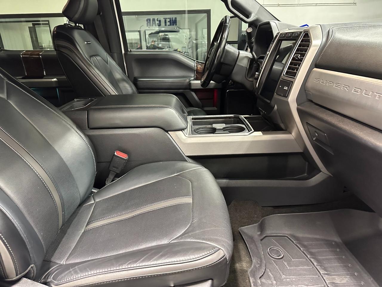 2017 Ford Super Duty F-450 DRW Platinum Houston TX