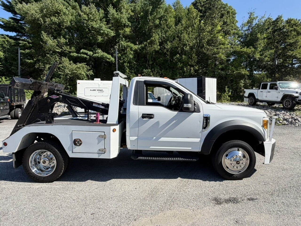 2017 Ford Super Duty F-450 DRW XLT Charlton MA