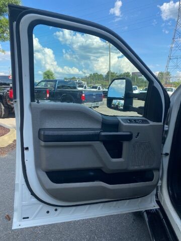 2017 Ford Super Duty F-550 DRW XL 4WD CREW CAB 179 WB Charlotte NC