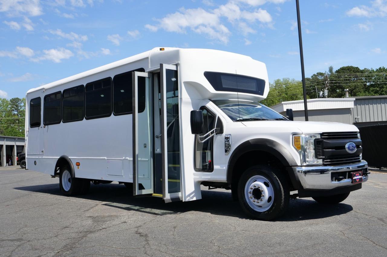 2017 Ford Super Duty F-550 DRW XL / Glaval Entourage Bus / Wheelchair Lift! Lincolnton NC