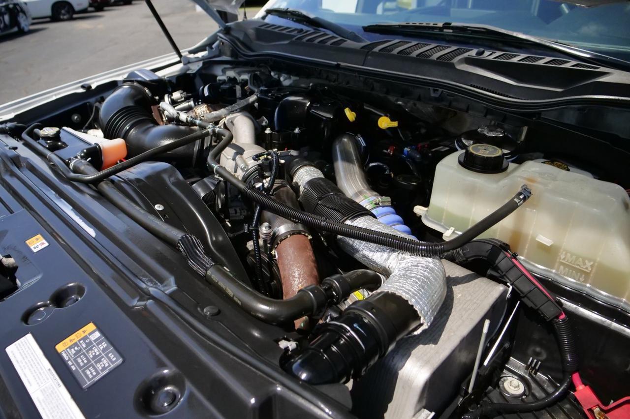 2017 Ford Super Duty F-550 DRW XL / Glaval Entourage Bus / Wheelchair Lift! Lincolnton NC