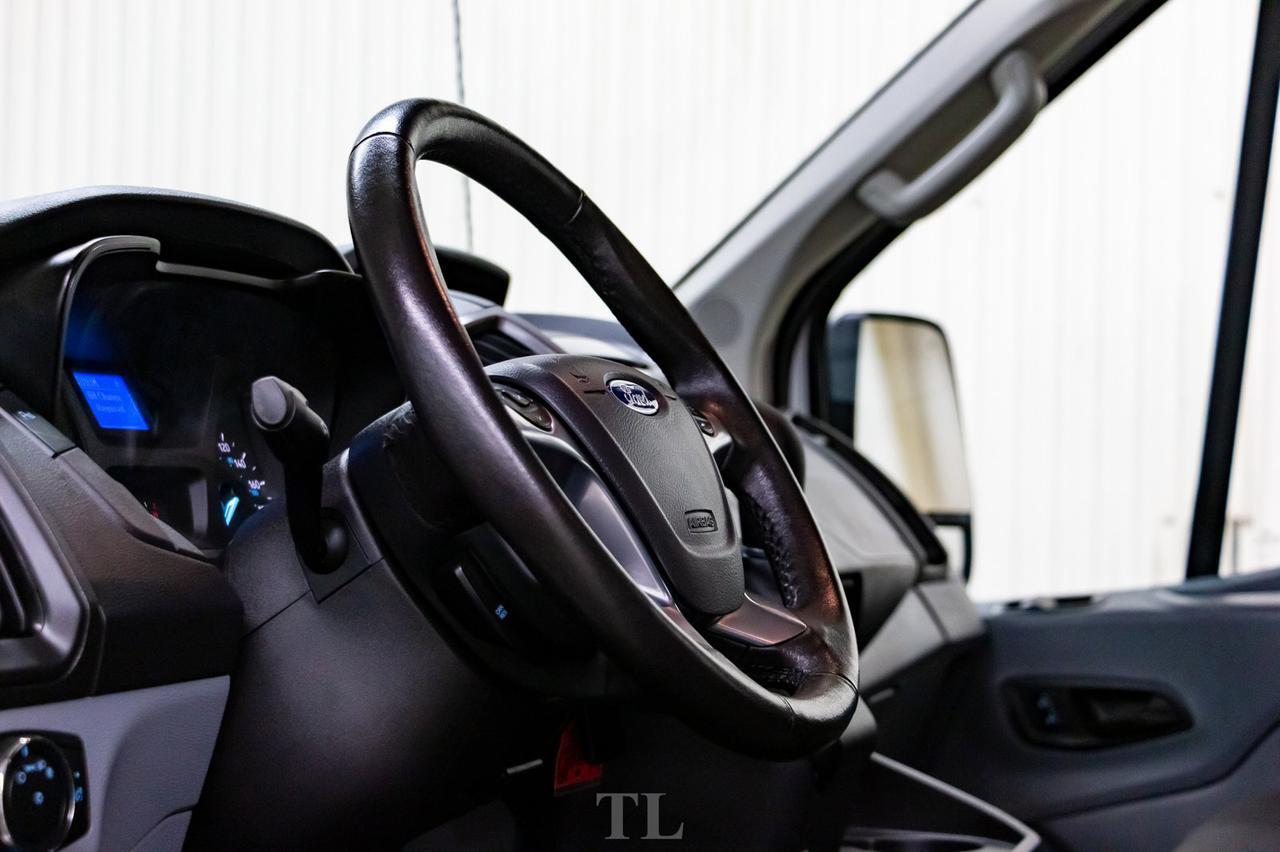 2017 Ford T-150 XLT Med Roof 8 Passenger BCam Red Deer AB