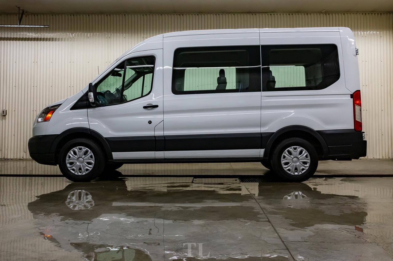 2017 Ford T-150 XLT Med Roof 8 Passenger BCam Red Deer AB