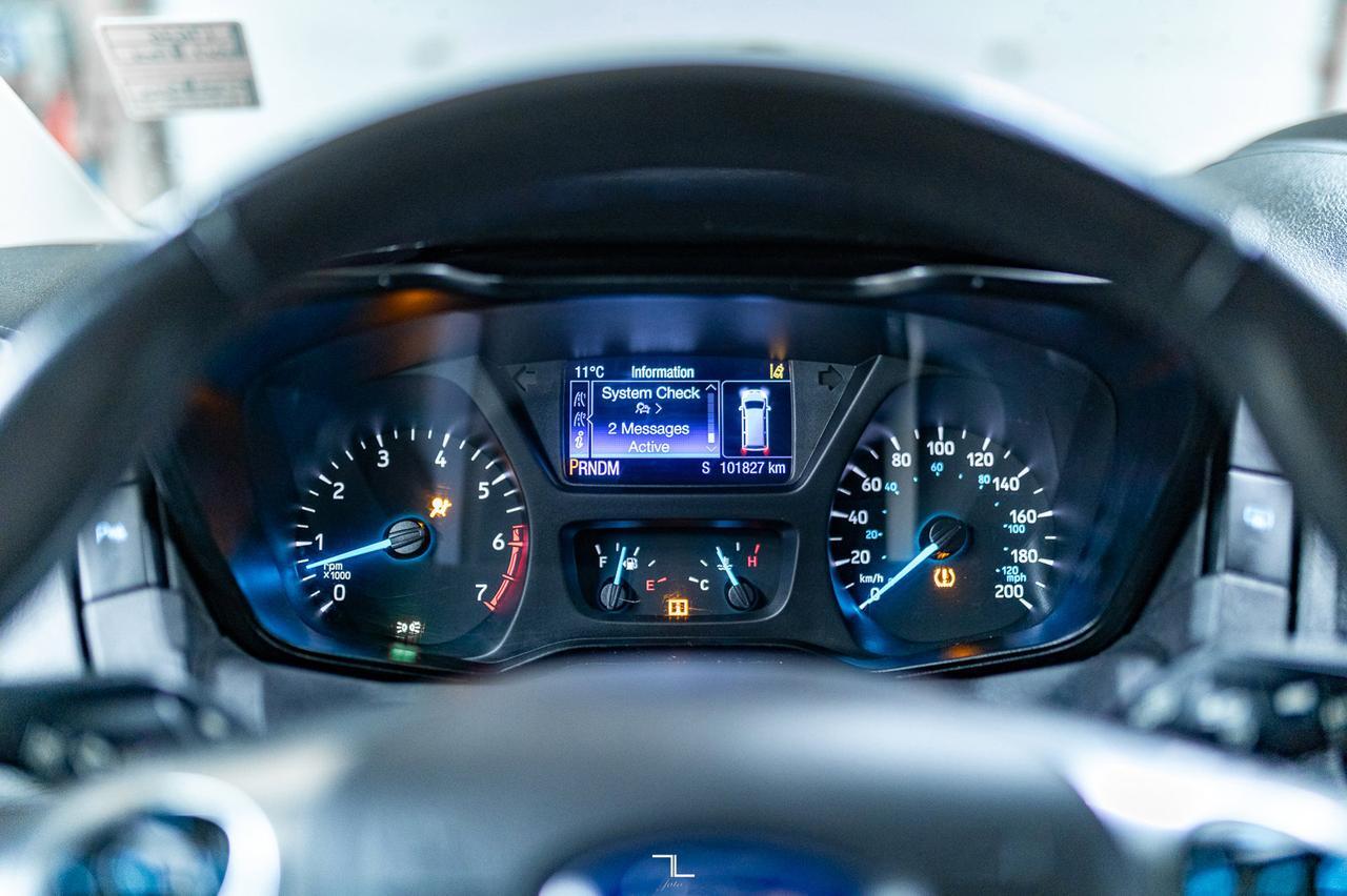 2017 Ford T-350 XLT 12 Passenger Van Nav BCam Red Deer AB