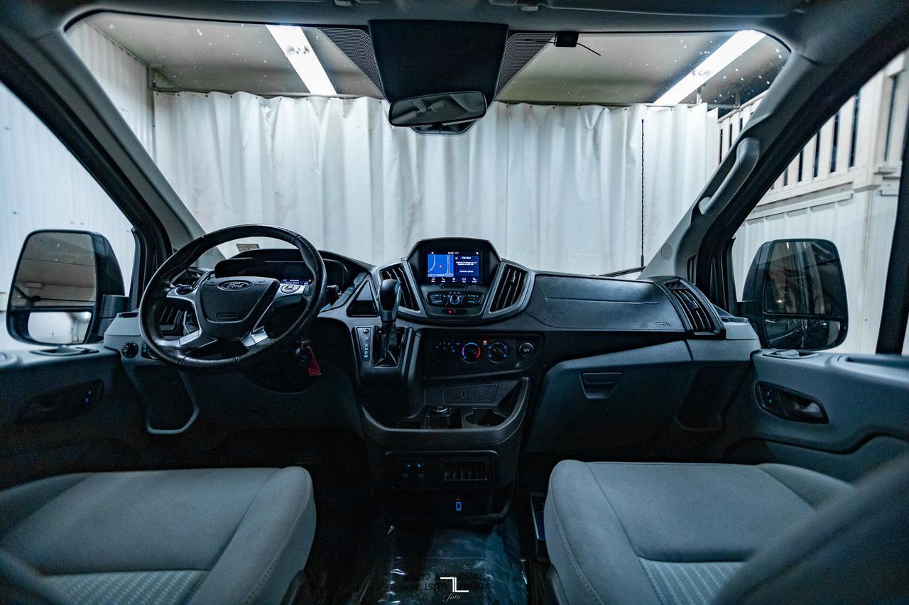 2017 Ford T-350 XLT 12 Passenger Van Nav BCam Red Deer AB