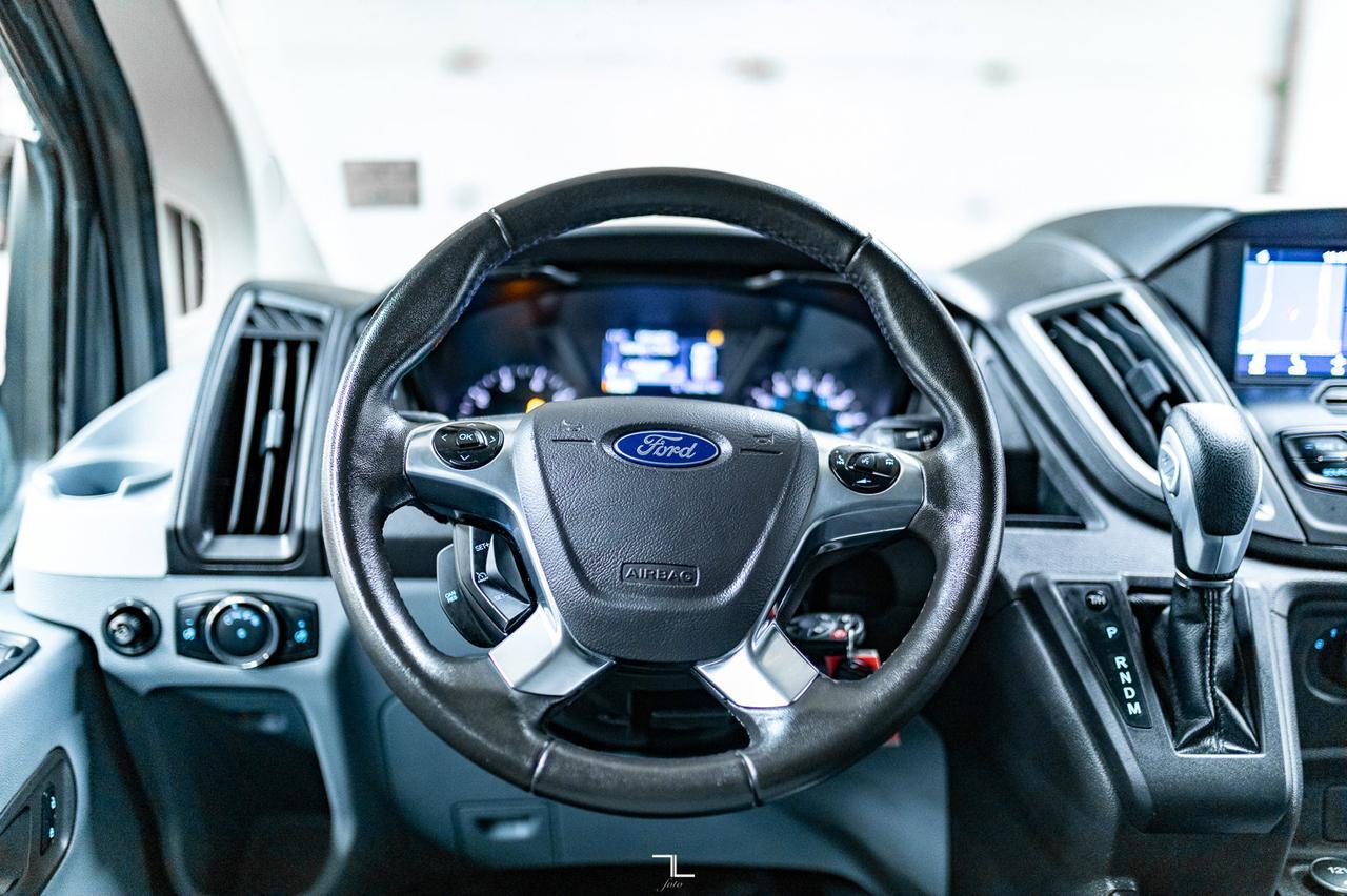 2017 Ford T-350 XLT 12 Passenger Van Nav BCam Red Deer AB