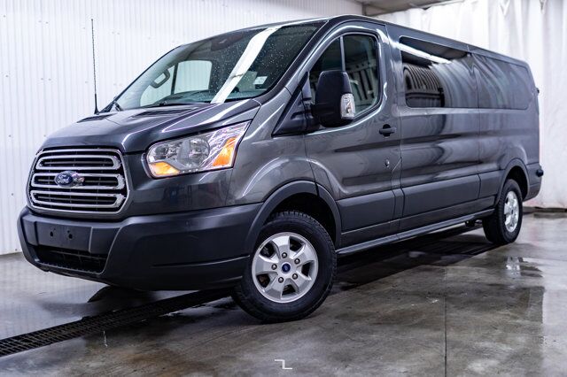 2017 Ford T-350 XLT 12 Passenger Van Nav BCam Red Deer AB