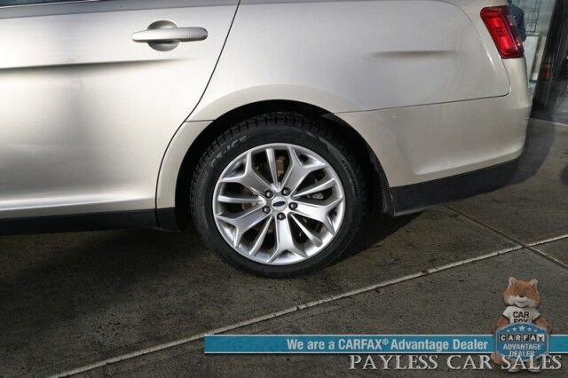 2017 Ford Taurus Limited / Auto Start / Power Heated & Cooled Leather Seats / Heated Steering Wheel / Sony Speakers / NAV / Apple CarPlay & Android Auto / Back Up Camera / Cruise Control / New Tires Anchorage AK