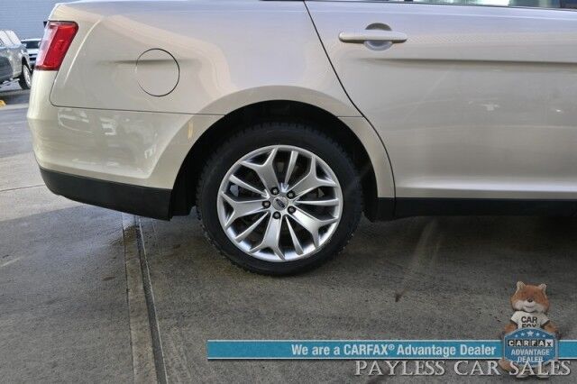 2017 Ford Taurus Limited / Auto Start / Power Heated & Cooled Leather Seats / Heated Steering Wheel / Sony Speakers / NAV / Apple CarPlay & Android Auto / Back Up Camera / Cruise Control / New Tires Anchorage AK