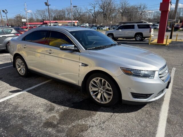 2017 Ford Taurus Limited