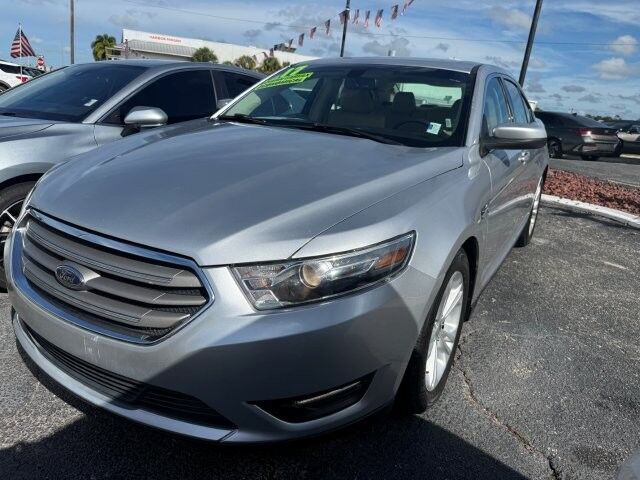 2017 Ford Taurus SEL