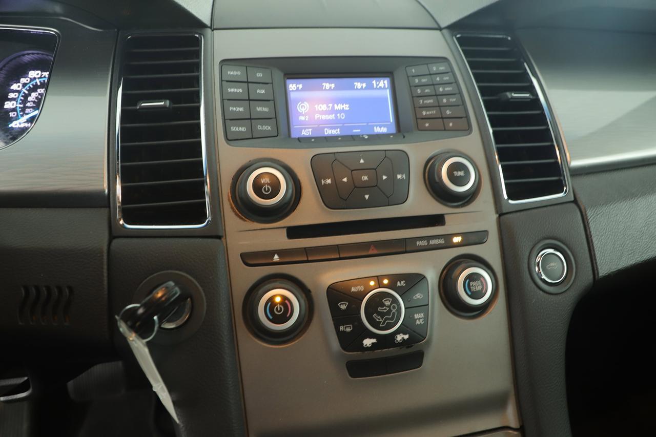 2017 Ford Taurus SEL New Braunfels TX