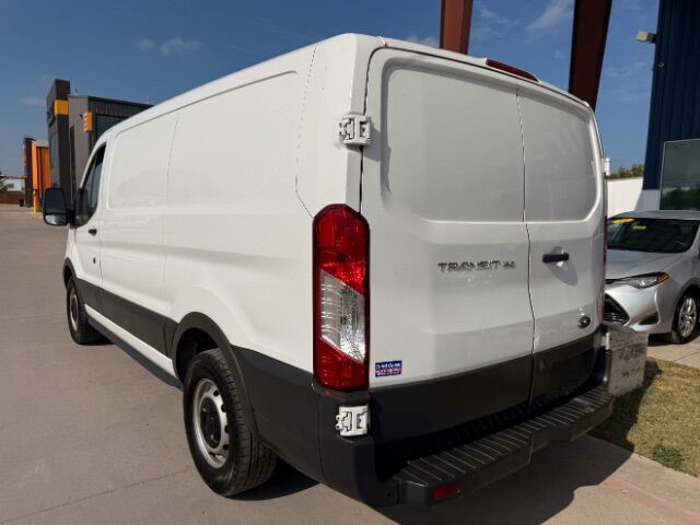 2017 Ford Transit-150 150 Van Low Roof w/Sliding Pass. 130-in. WB