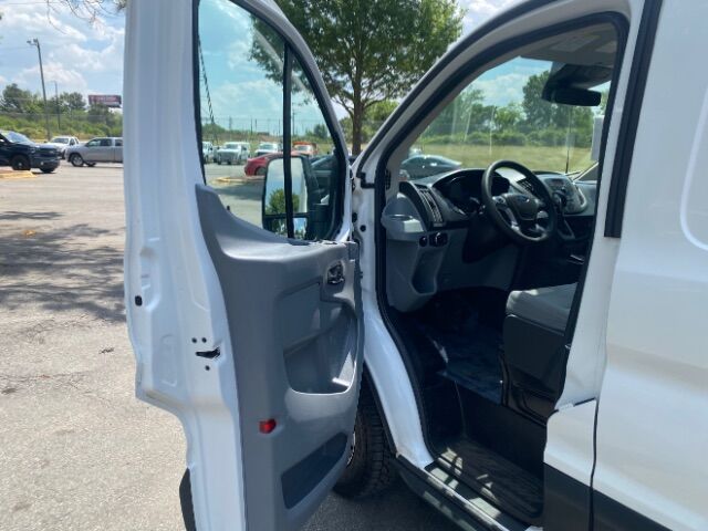 2017 Ford Transit-150 w/RH Sliding Door Low Roof 147.6  WB Charlotte NC