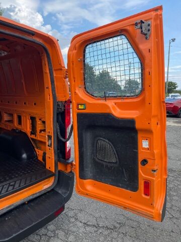 2017 Ford Transit-150 w/RH Swing-Out Doors Low Roof Charlotte NC