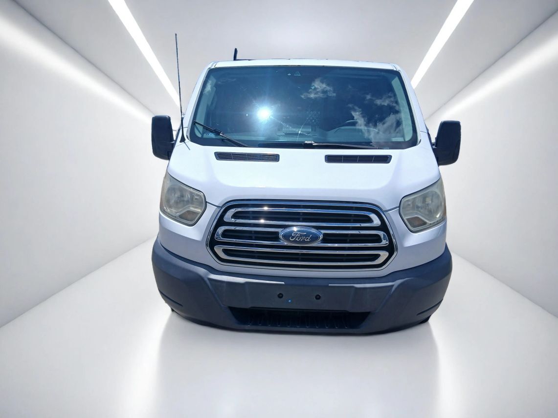 2017 Ford Transit 250 Van Low Roof w/60/40 Side Door w/RWB Van 3D