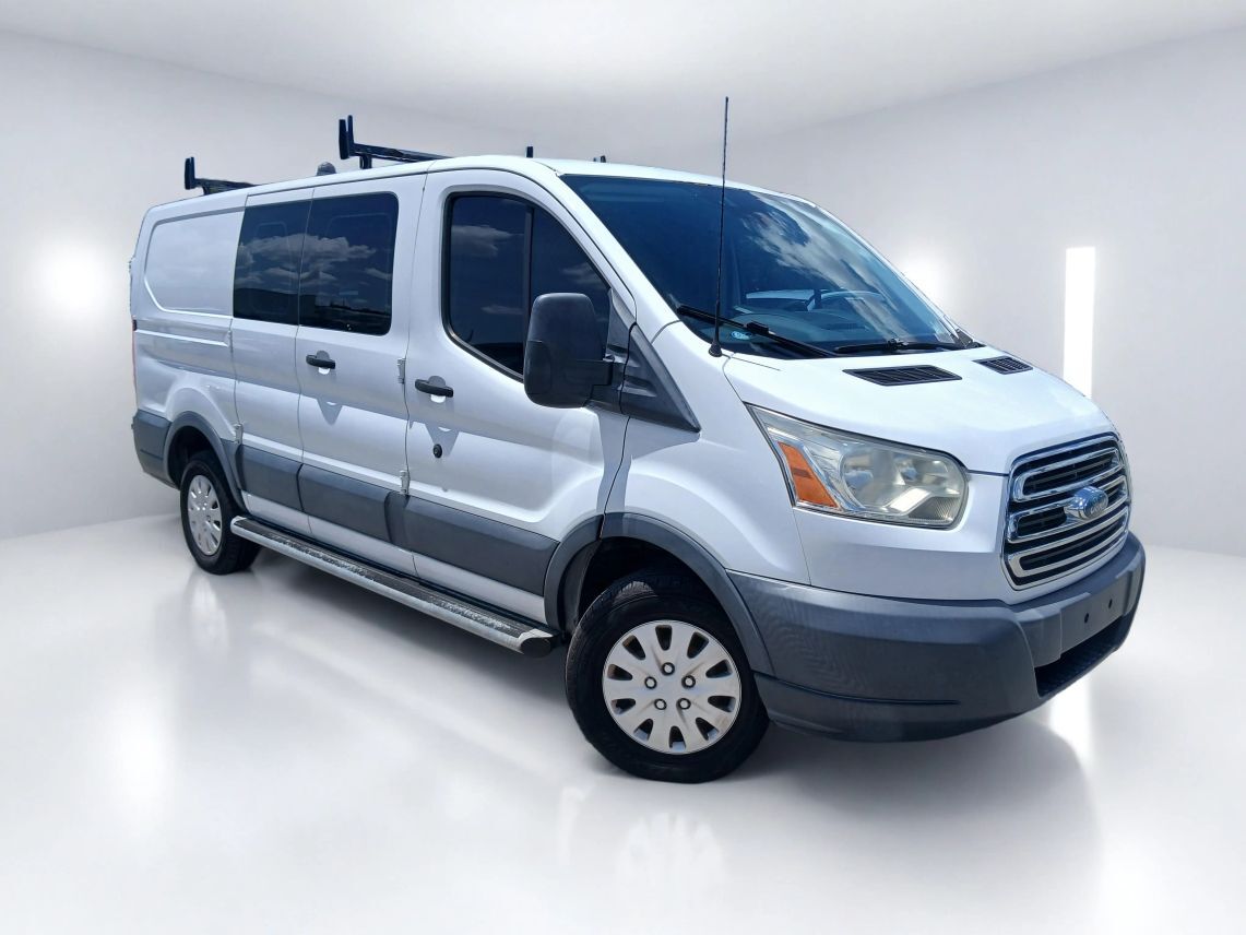 2017 Ford Transit 250 Van Low Roof w/60/40 Side Door w/RWB Van 3D