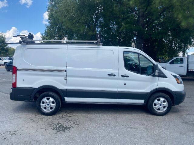 2017 Ford Transit-250 w/RH Sliding Door Low Roof 129.9 WB Kannapolis NC