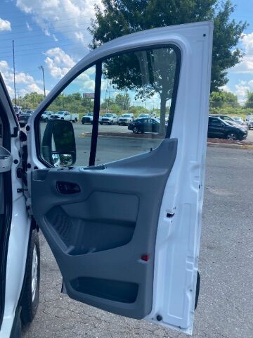 2017 Ford Transit-250 w/RH Sliding Door Low Roof 129.9 WB Kannapolis NC