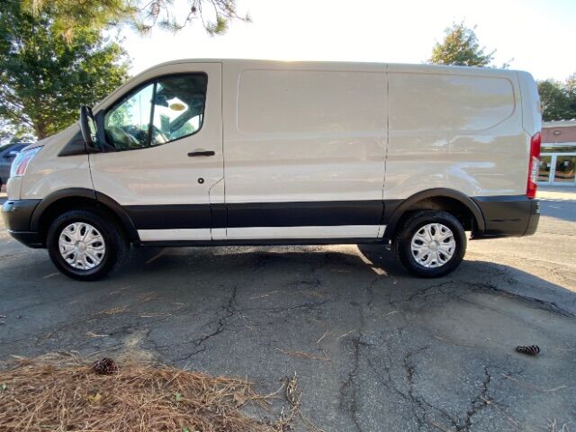 2017 Ford Transit-250 w/RH Sliding Door Low Roof 129.9  WB Charlotte NC
