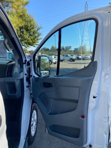 2017 Ford Transit-250 w/RH Sliding Door Low Roof 129.9  WB Charlotte NC