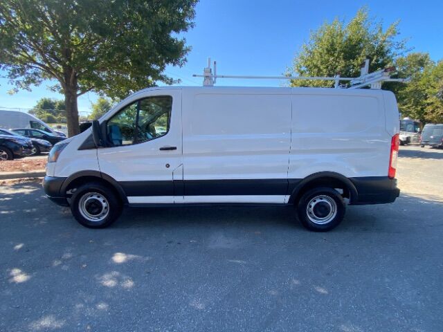 2017 Ford Transit-250 w/RH Swing-Out Doors Low Roof