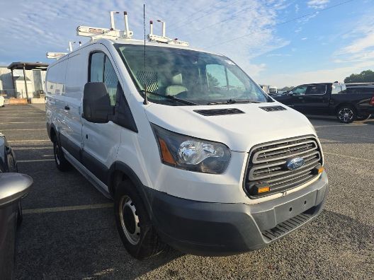 2017 Ford Transit-250 w/RH Swing-Out Doors Low Roof Charlotte NC