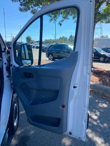 2017 Ford Transit-250 w/RH Swing-Out Doors Low Roof Charlotte NC