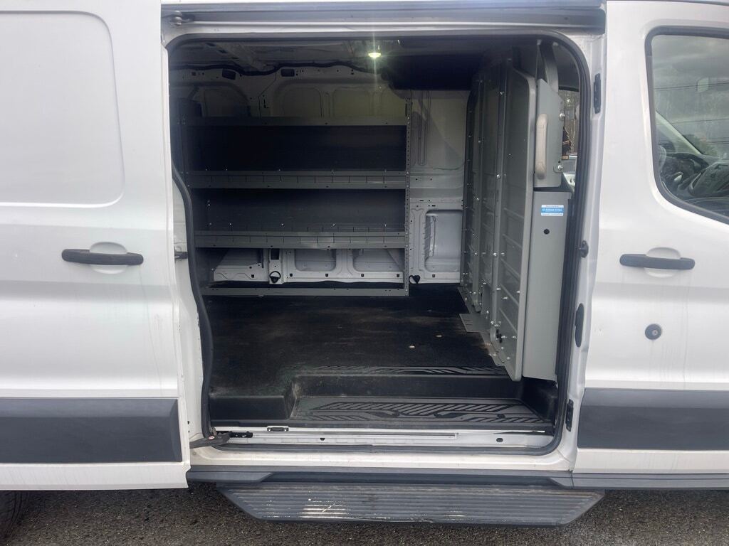 2017 Ford Transit-350 Base Orange MA