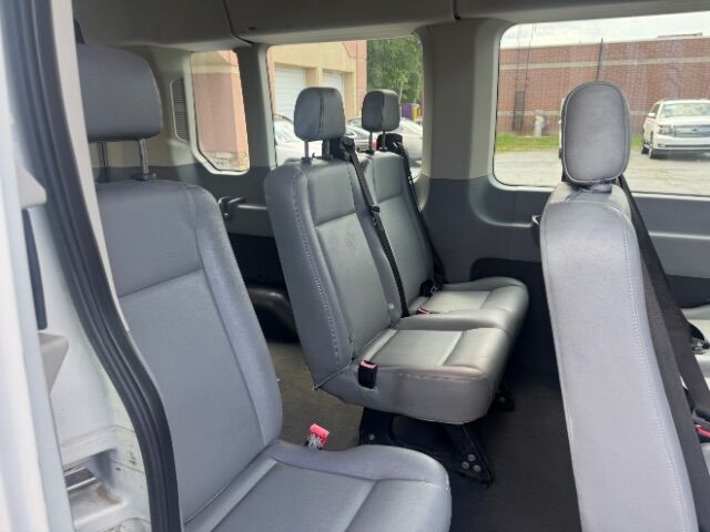 2017 Ford Transit 350 Wagon Med. Roof XL w/Sliding Pass. 148-in. WB Charlotte NC