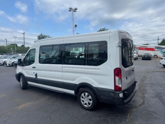 2017 Ford Transit 350 Wagon Med. Roof XL w/Sliding Pass. 148-in. WB Charlotte NC