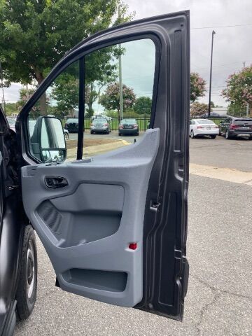 2017 Ford Transit-350 XL w/RH Sliding Door Low Roof 147.6 WB Charlotte NC