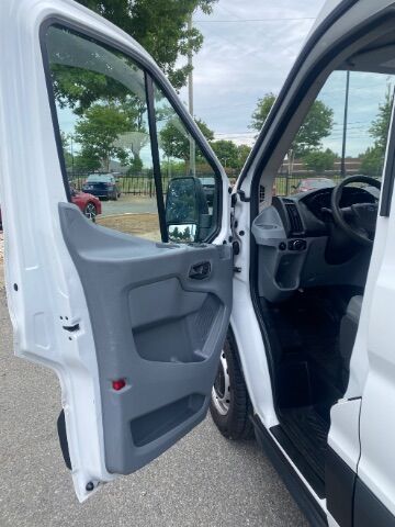 2017 Ford Transit-350 XL w/RH Sliding Door Medium Roof 147.6  WB Charlotte NC