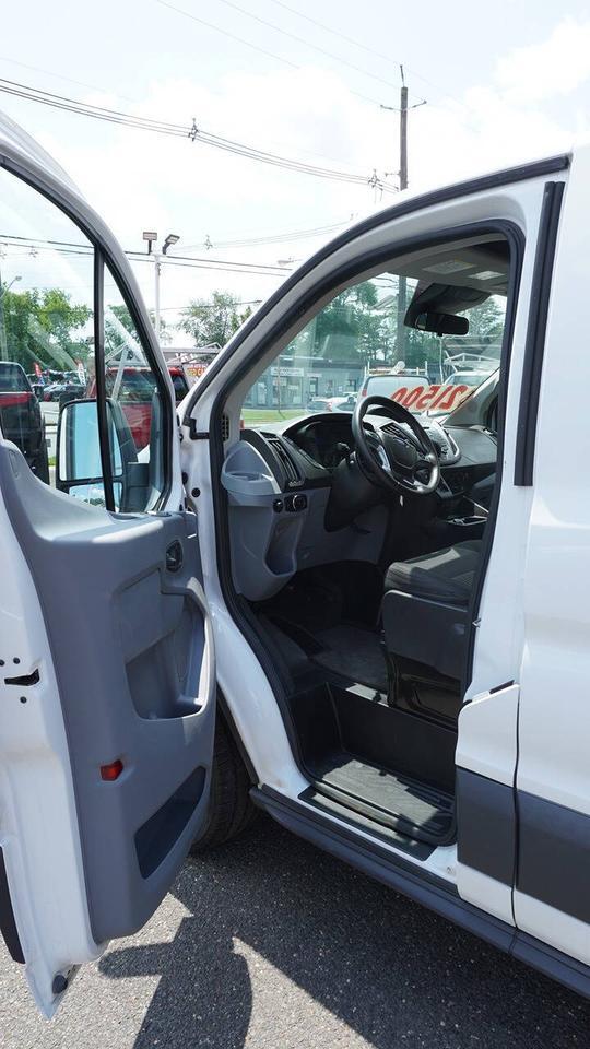 2017 Ford Transit 350 XLT 3dr LWB Low Roof Passenger Van w/60/40 Side Doors Edison NJ