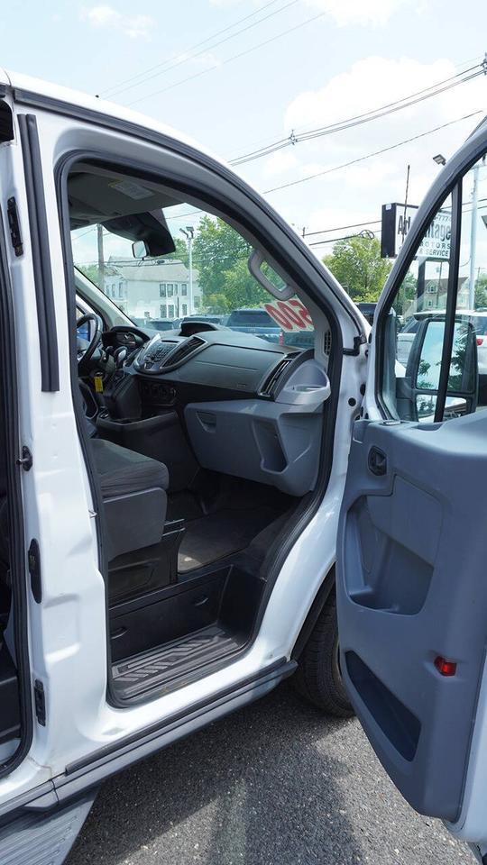 2017 Ford Transit 350 XLT 3dr LWB Low Roof Passenger Van w/60/40 Side Doors Edison NJ