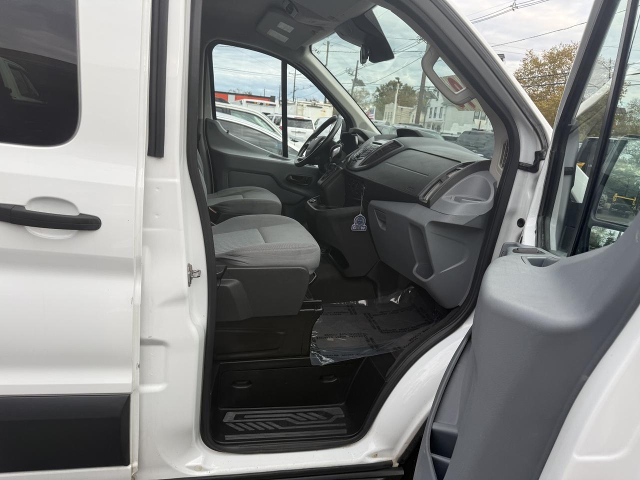 2017 Ford Transit 350 XLT 3dr LWB Low Roof Passenger Van w/Sliding Side Door Edison NJ