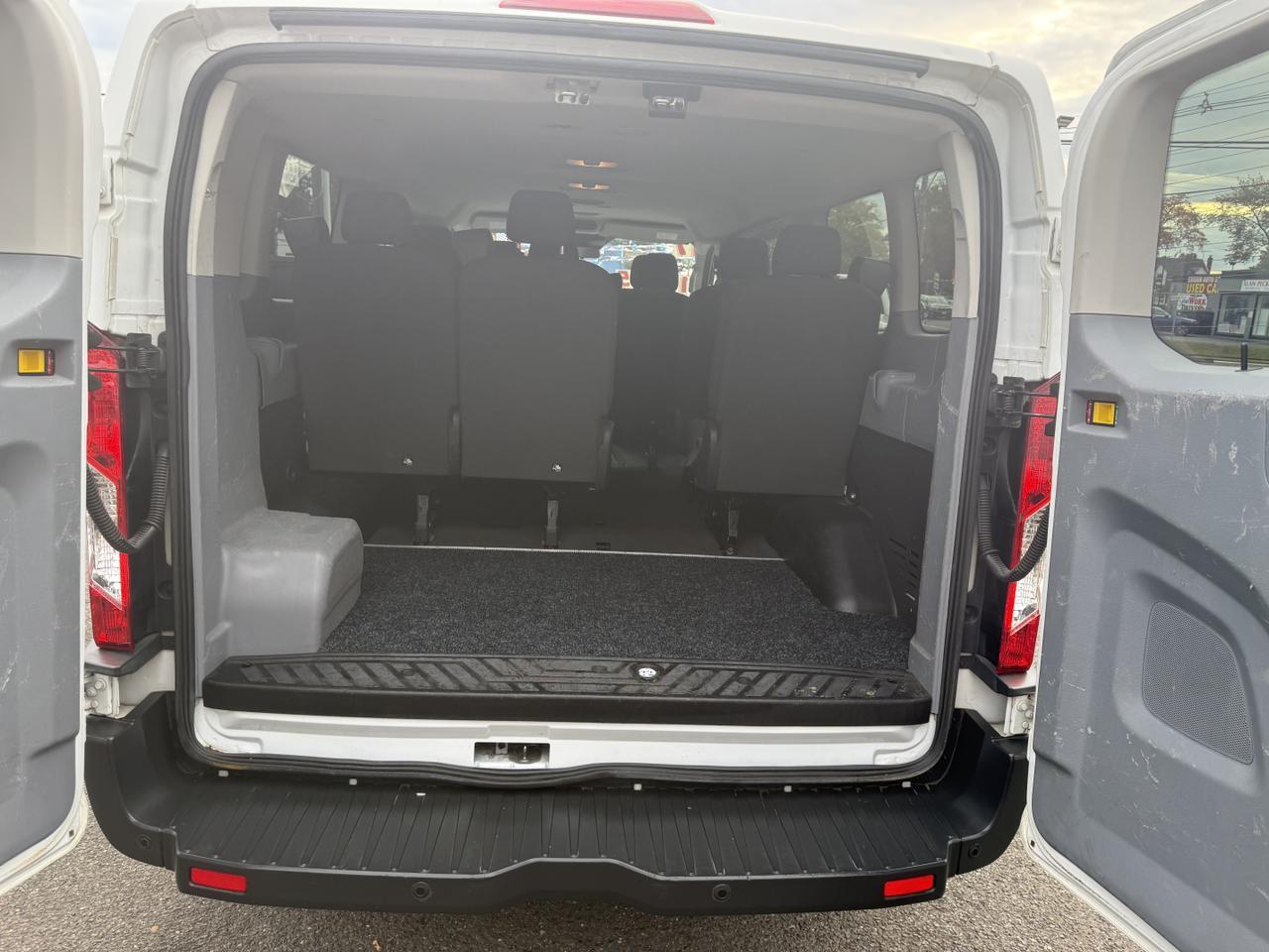 2017 Ford Transit 350 XLT 3dr LWB Low Roof Passenger Van w/Sliding Side Door Edison NJ