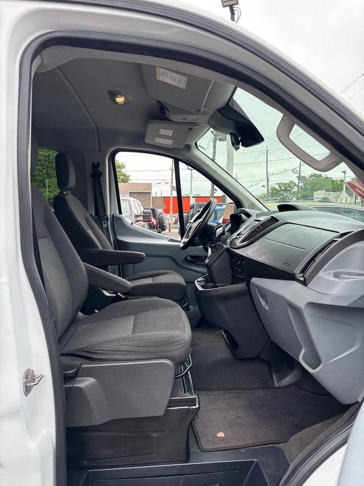 2017 Ford Transit 350 XLT 3dr LWB Low Roof Passenger Van w/Sliding Side Door Edison NJ